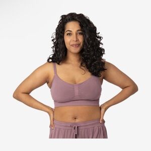 Kindred bravely pumping bra